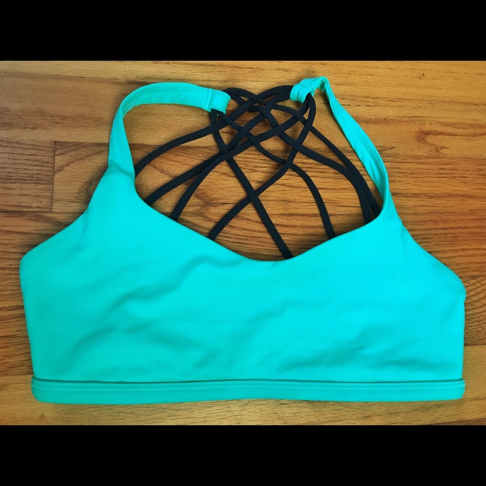 Lululemon Free To Be Wild Bra. Size 6